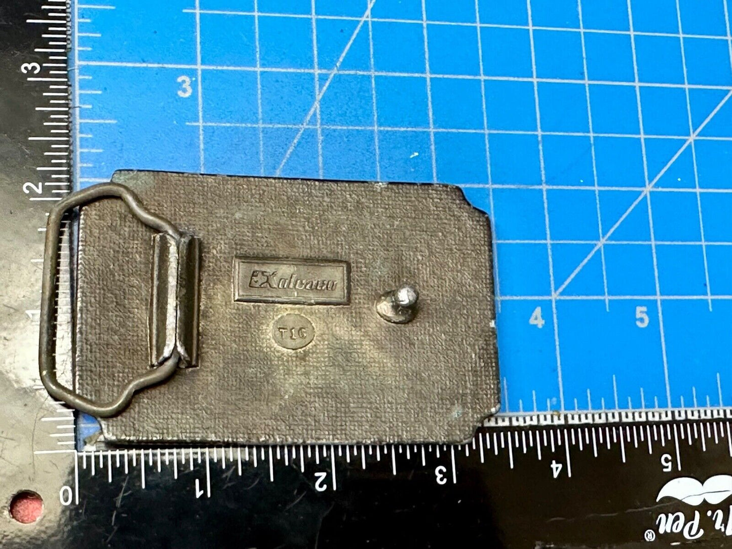 TEXAS State Pride - RAISED STAR centered western framed Belt Buckle by Exolvaco