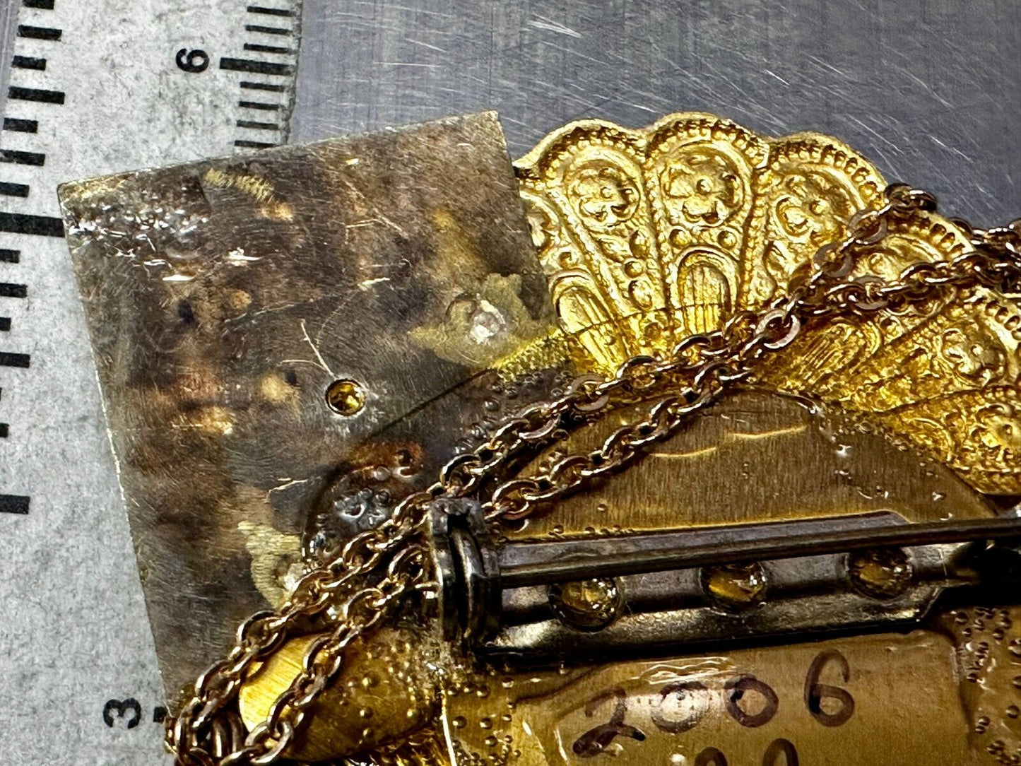 Teacher School Book My Garden Artisan Chain Charm Gold Tone Brooch Pin 2006