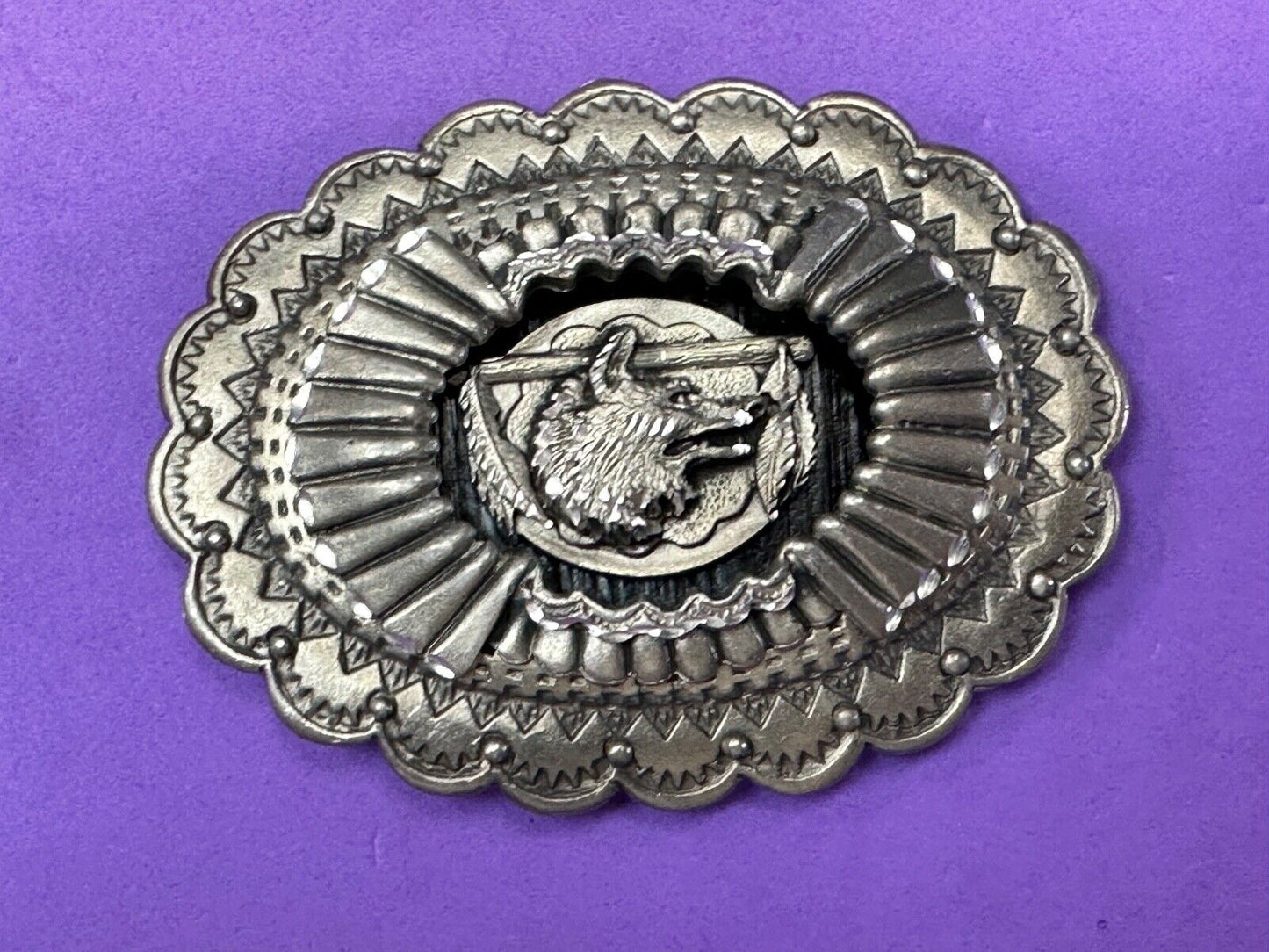 The Great Wolf - Native American Indian Feathers USA made Legends belt buckle