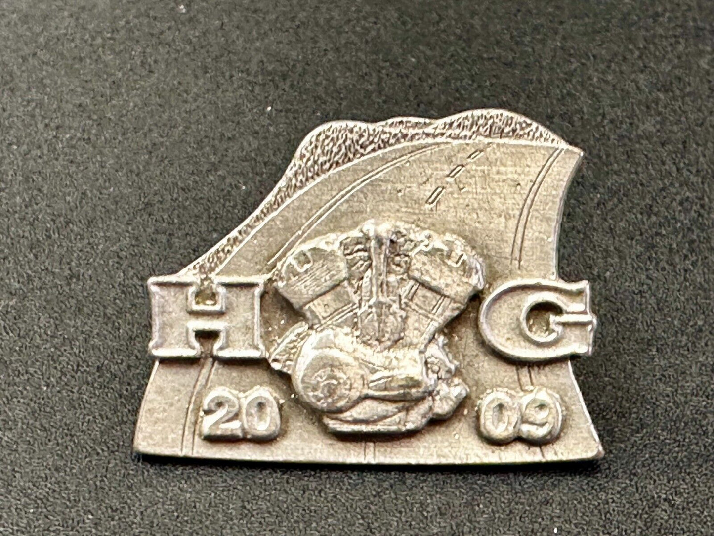 2009 Harley Davidson HOG Norscot Wisconsin Highway Vest Hat Pin