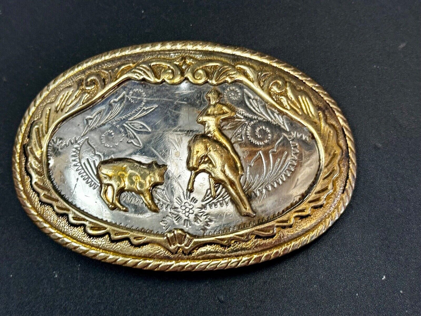 Beautiful Cowboy Ropeing Scene Vintage German Silver Belt Buckle - Awesome Detai