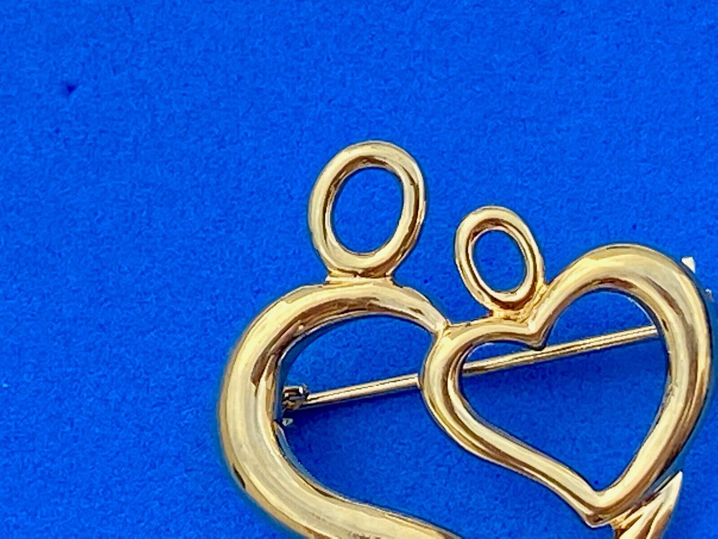 Vintage Brooch Scatter Pin Tie Tac Signed CTA Heart Victorian Antiqued