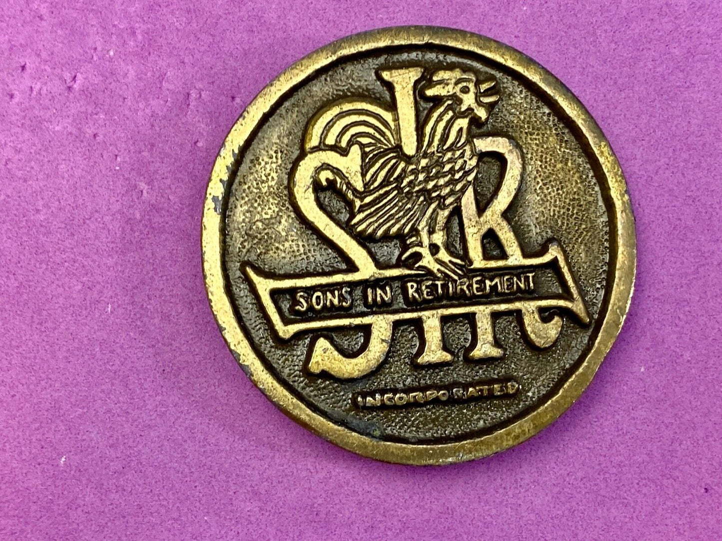 Vintage California SIR - Sons in Retirement round logo belt buckle