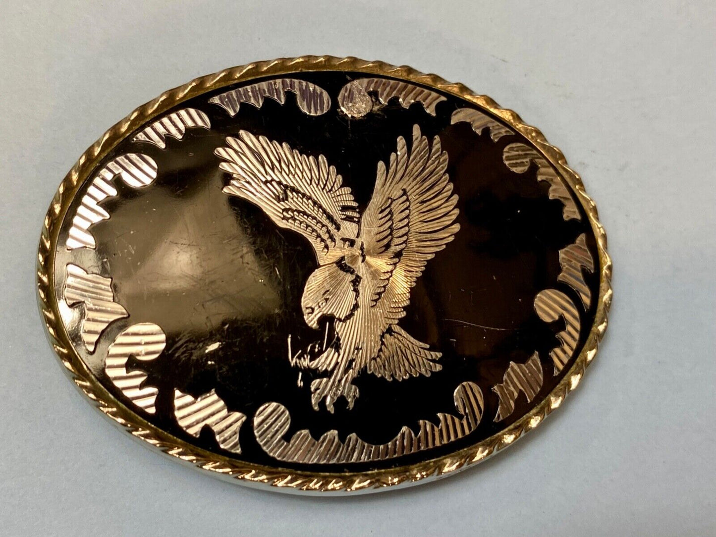 black and silver color Hunting Diving Patriotic Eagle on western belt buckle - W