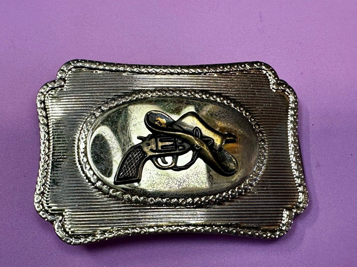 Vintage Cowboy Hat & Revolver Pistol Western Belt Buckle 6 Shooter Gun Buckle