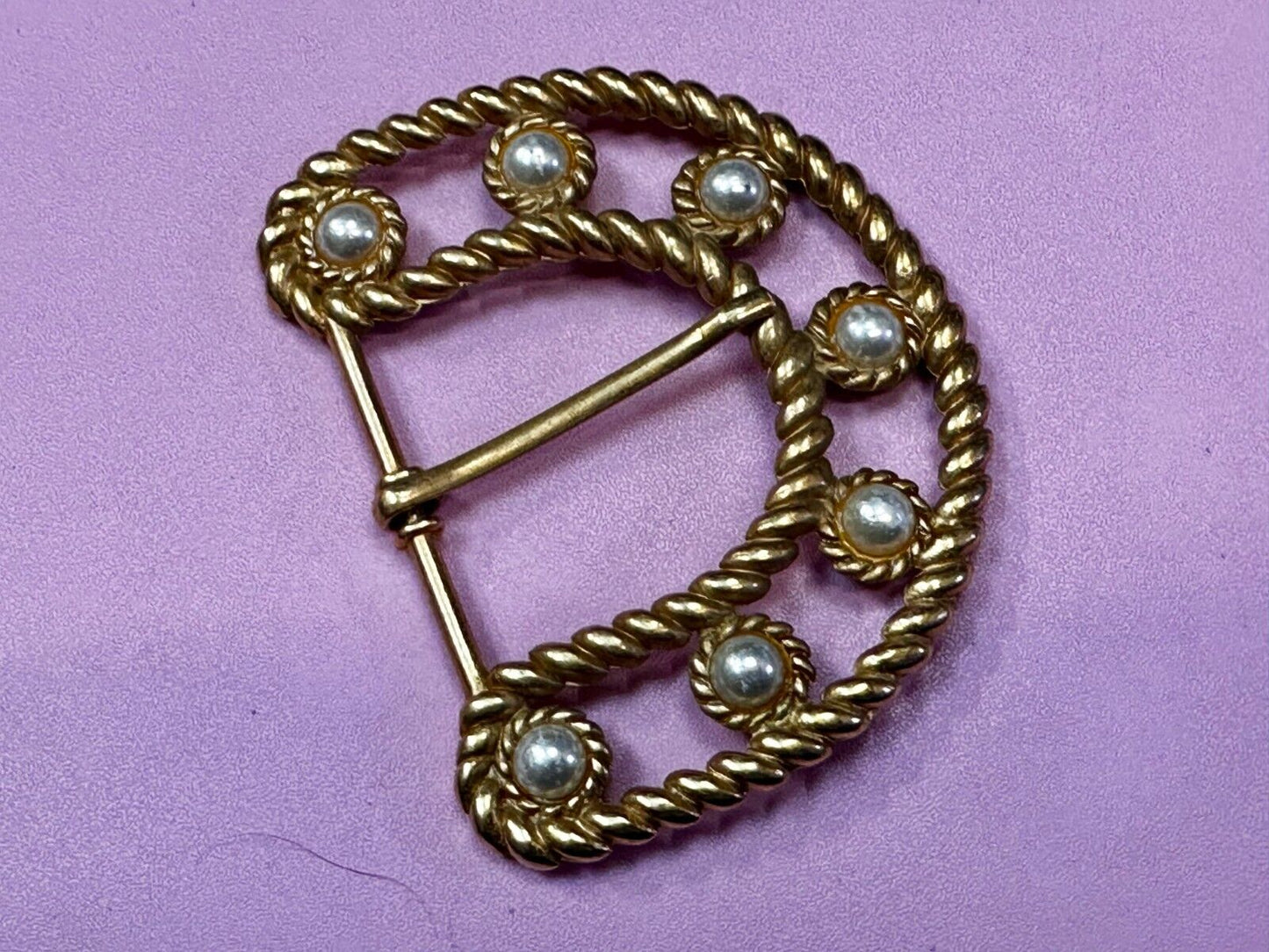 Beautiful Faux Pearl Openwork Rope Border Gold Tone Replacement Belt Buckle