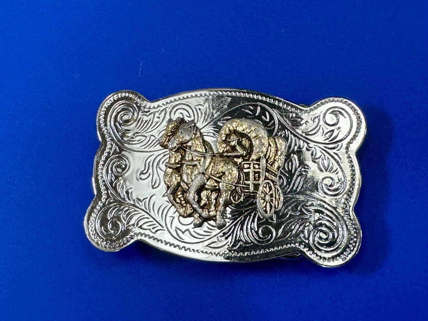 Vintage Horse Drawn Covered Wagon two tone belt buckle made in Japan