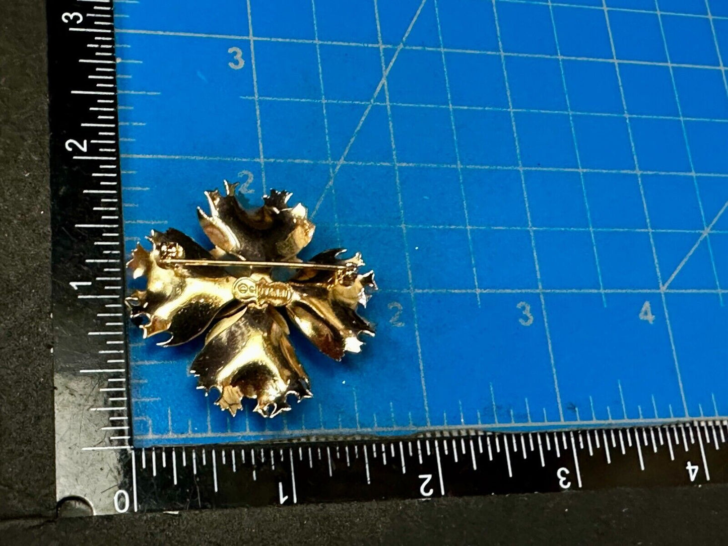 Beautiful Carnation Flower Cutout Gold Tone Brooch Pin Signed by Giovanni