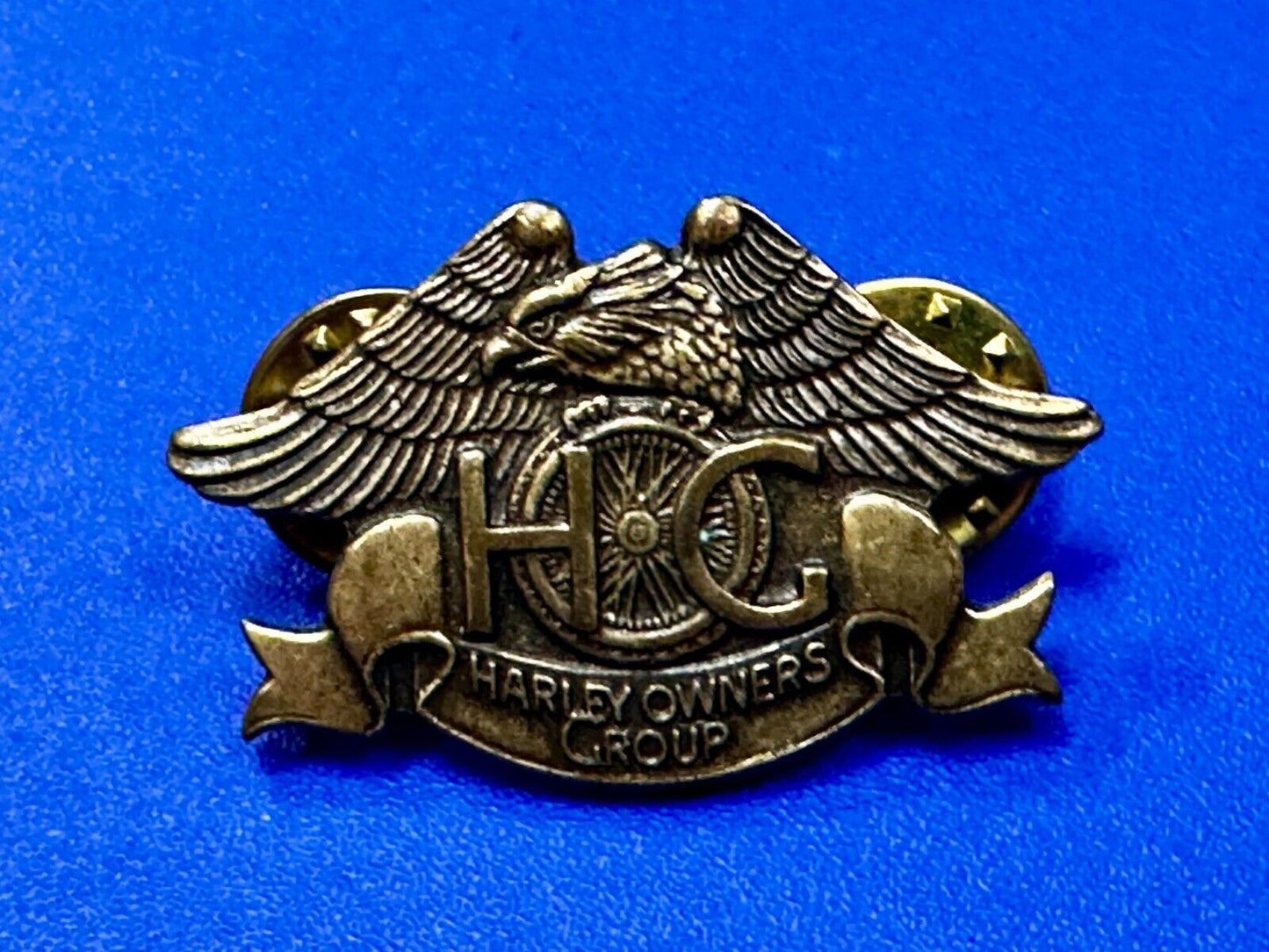Vintage 1983 Harley Davidson Eagle Badge HOG Owners Group Jacket Vest Biker Pin
