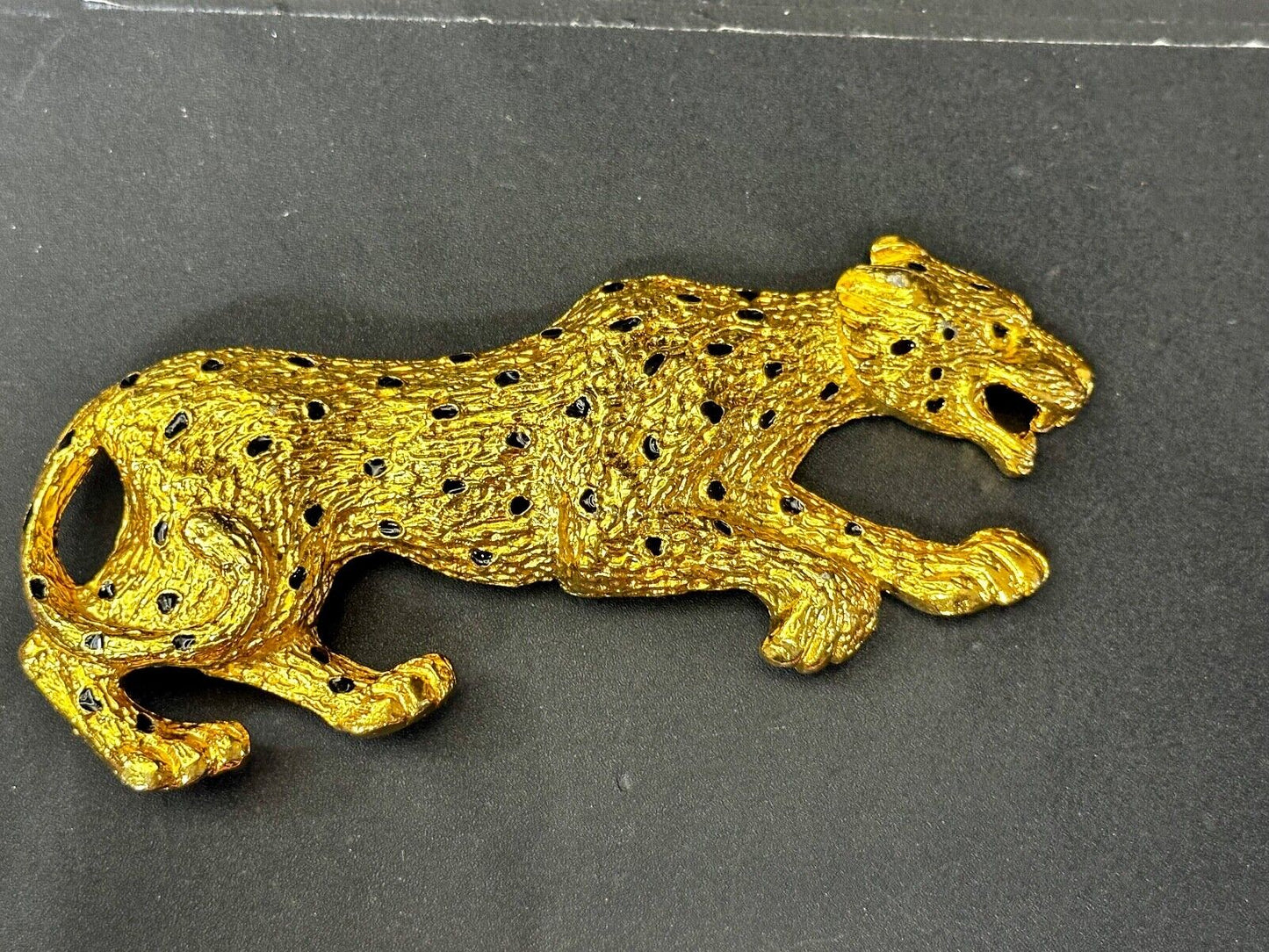 Badger? Leopard - Vintage Animal 6" Wide Gold Tone Vintage Belt Buckle