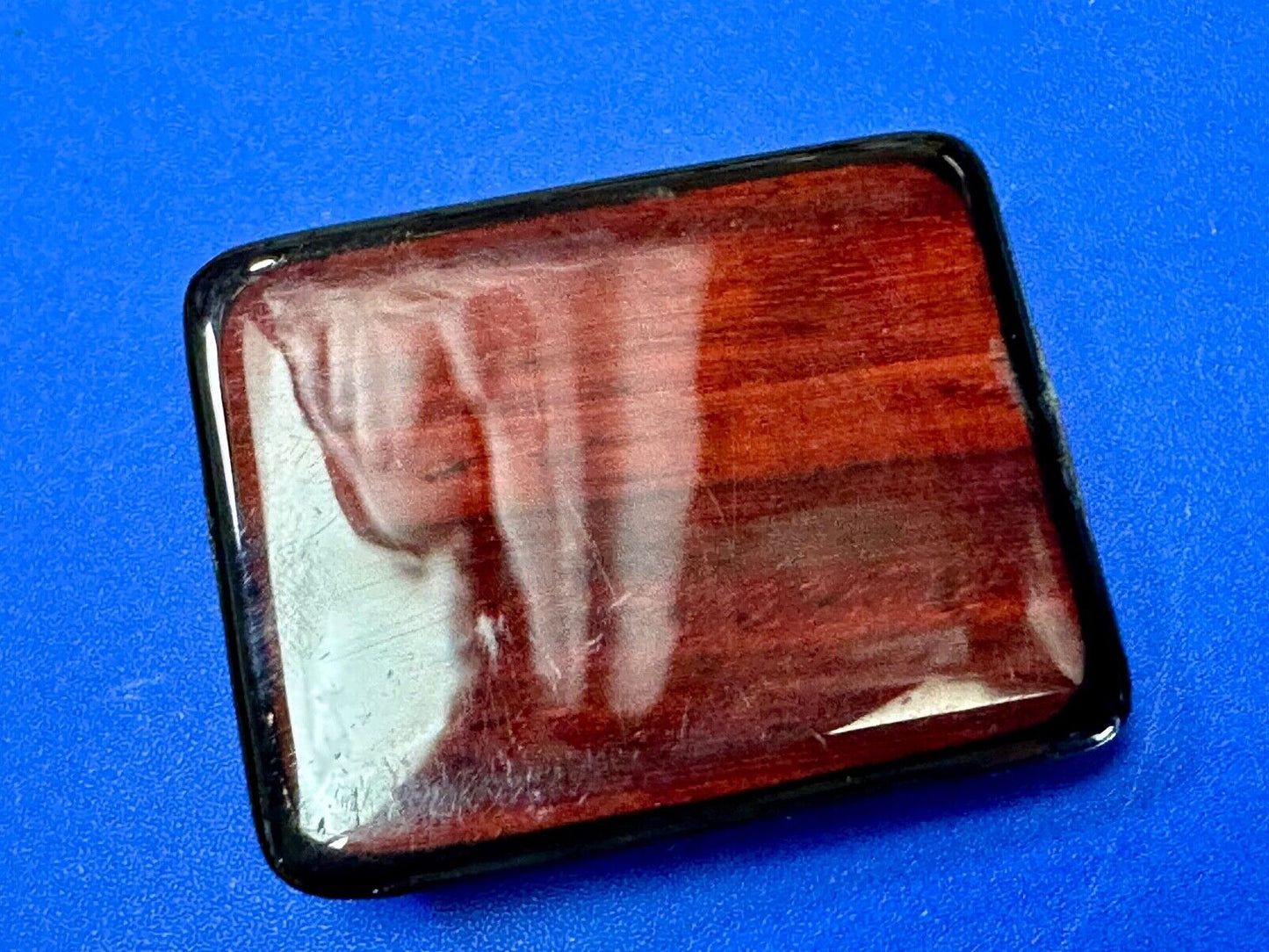 Beautiful Cherrywood? artisan glossy reflective belt buckle