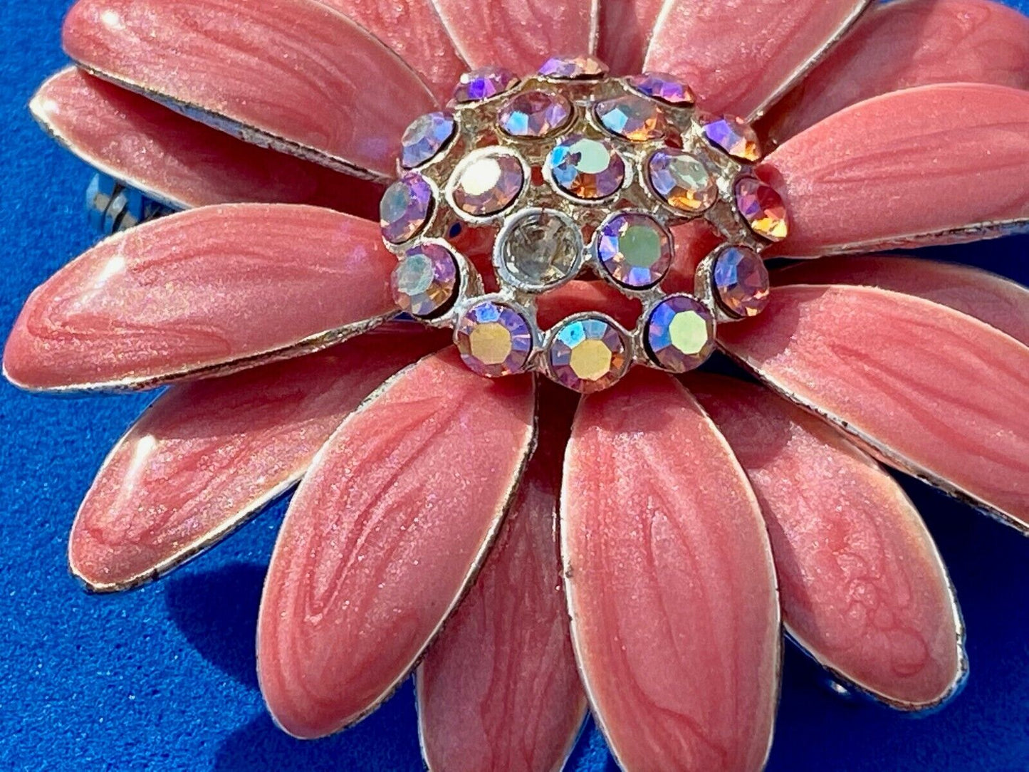 Beautiful Rhinestone Accented Otc Pink Flower Figural Silver Tone Brooch