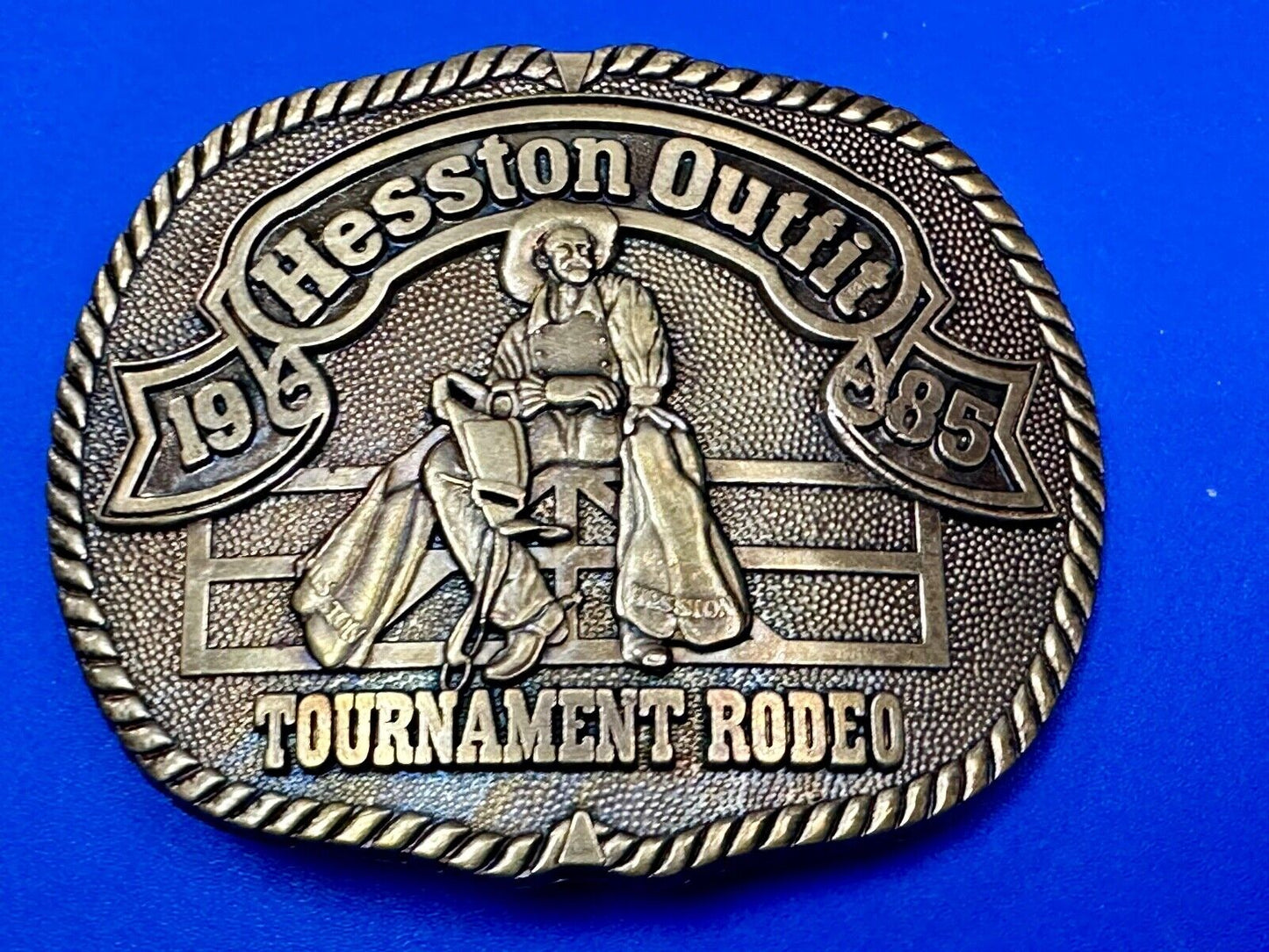 1985 Hesston Outfit Tournament Rodeo Collectors PRCA First edition Belt Buckle