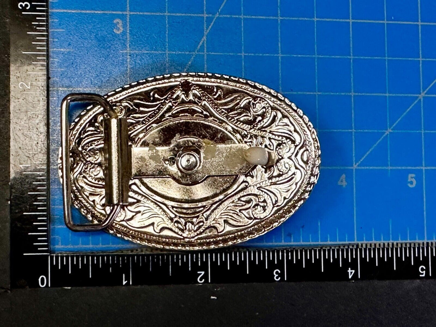 Texas Longhorn Vintage Ornate Cowboys Cowgirls Western Two Tone Belt Buckle