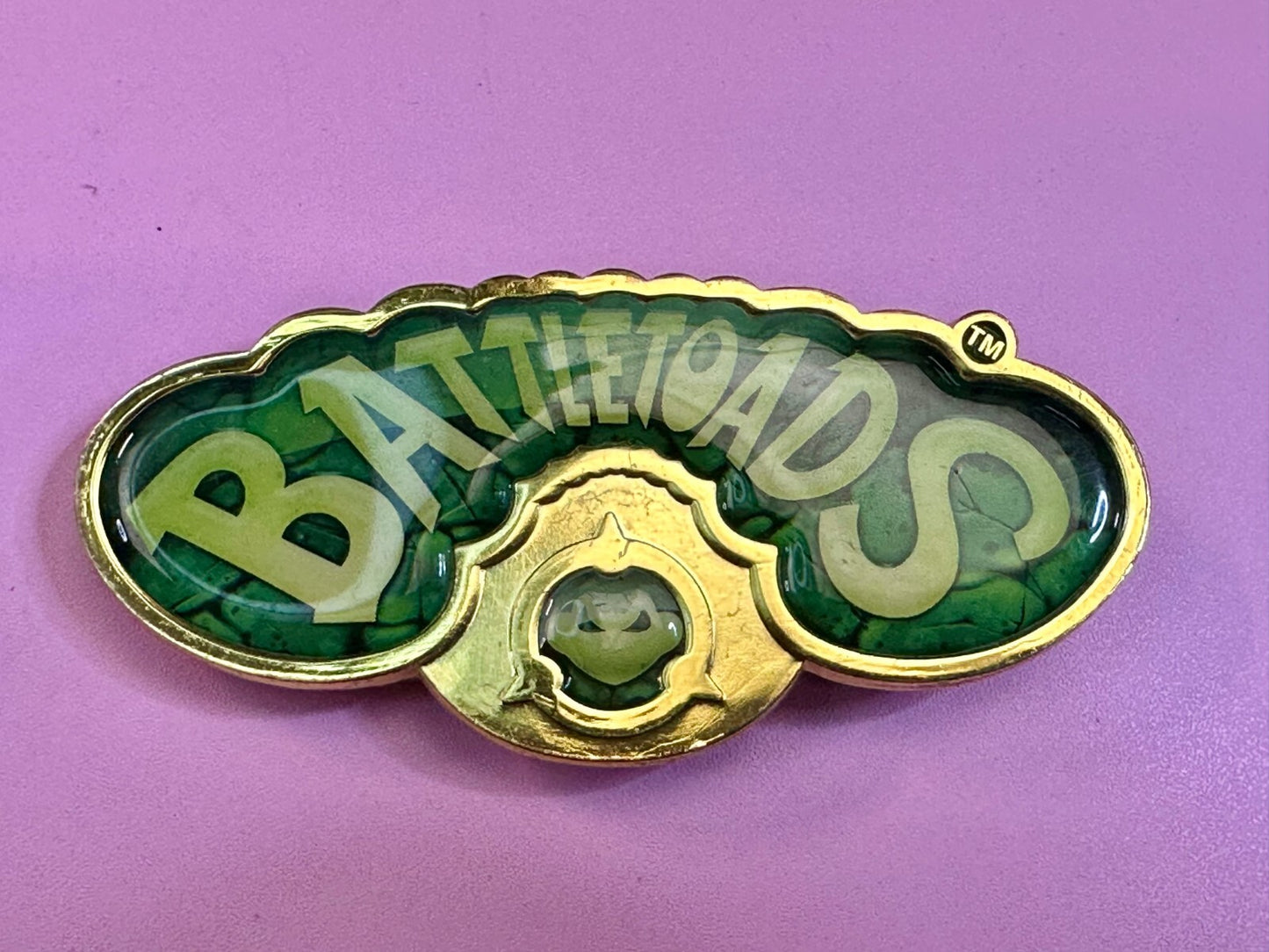 Battletoads June 2017 Loot Crate Gaming Exclusive Nes Gold Tone Belt Buckle