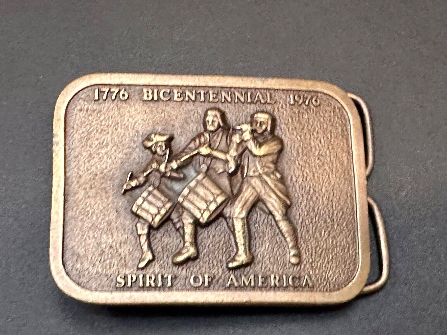 Vintage Bicentennial - Spirit of America Patriotic USA bergamot belt buckle