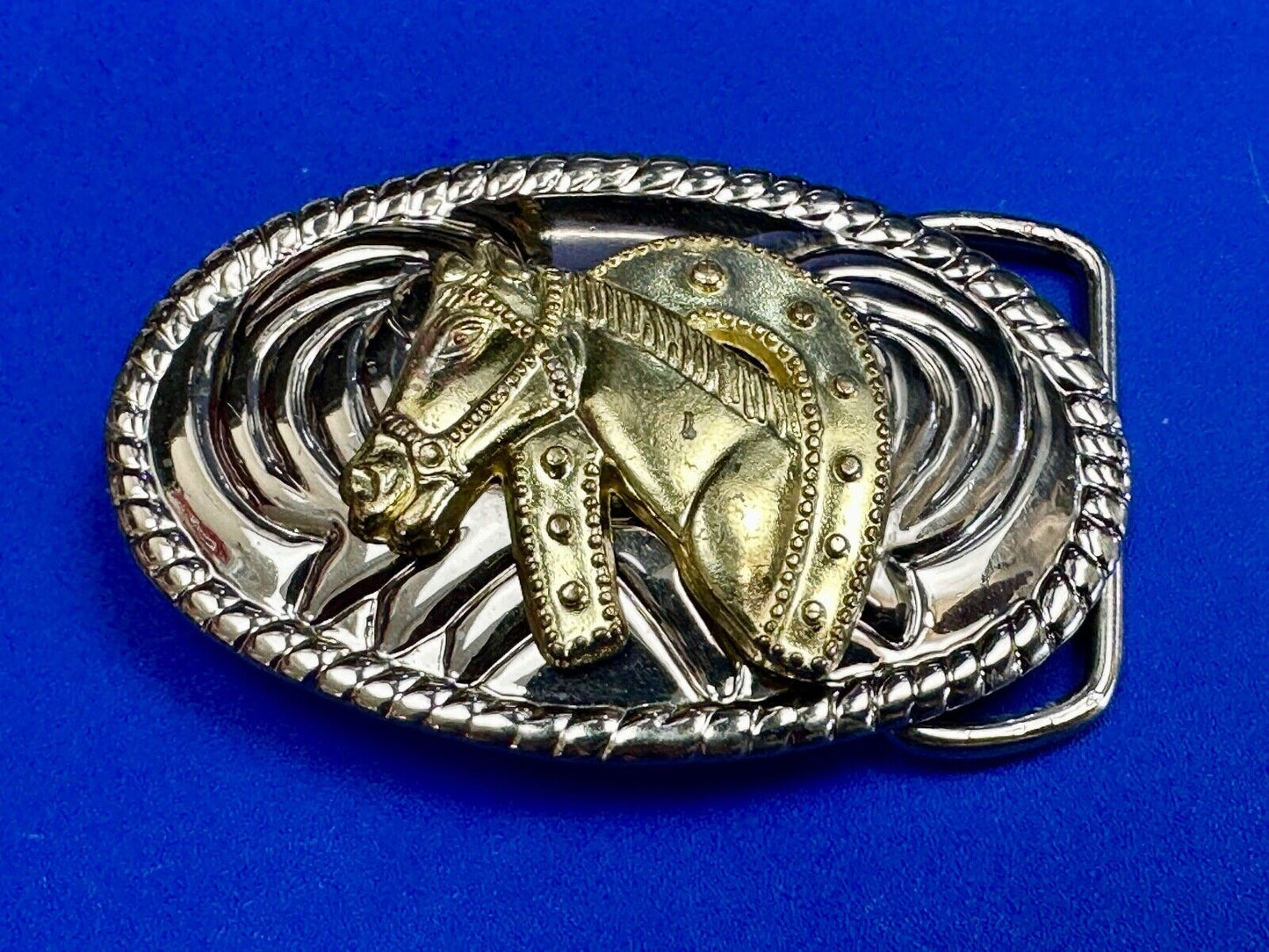 Beautiful NOS Horse head / lucky horseshoe - small two tone oval belt buckle