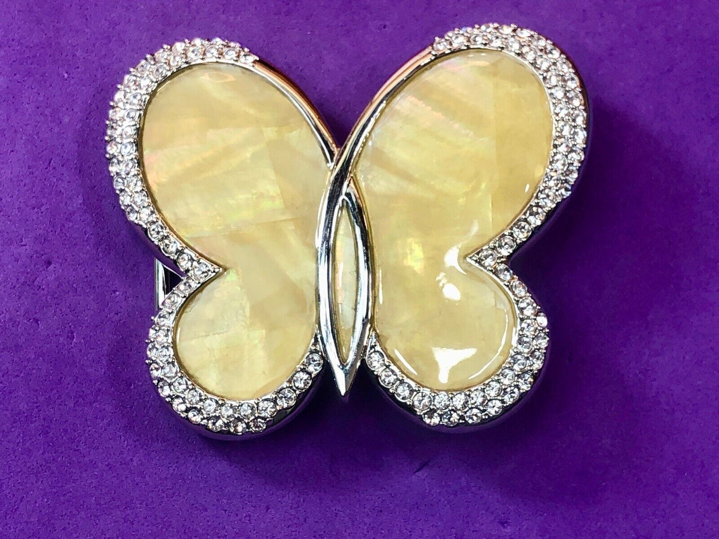 Adorable yellow figural Women's butterfly Belt Buckle w/ rhinestone accents