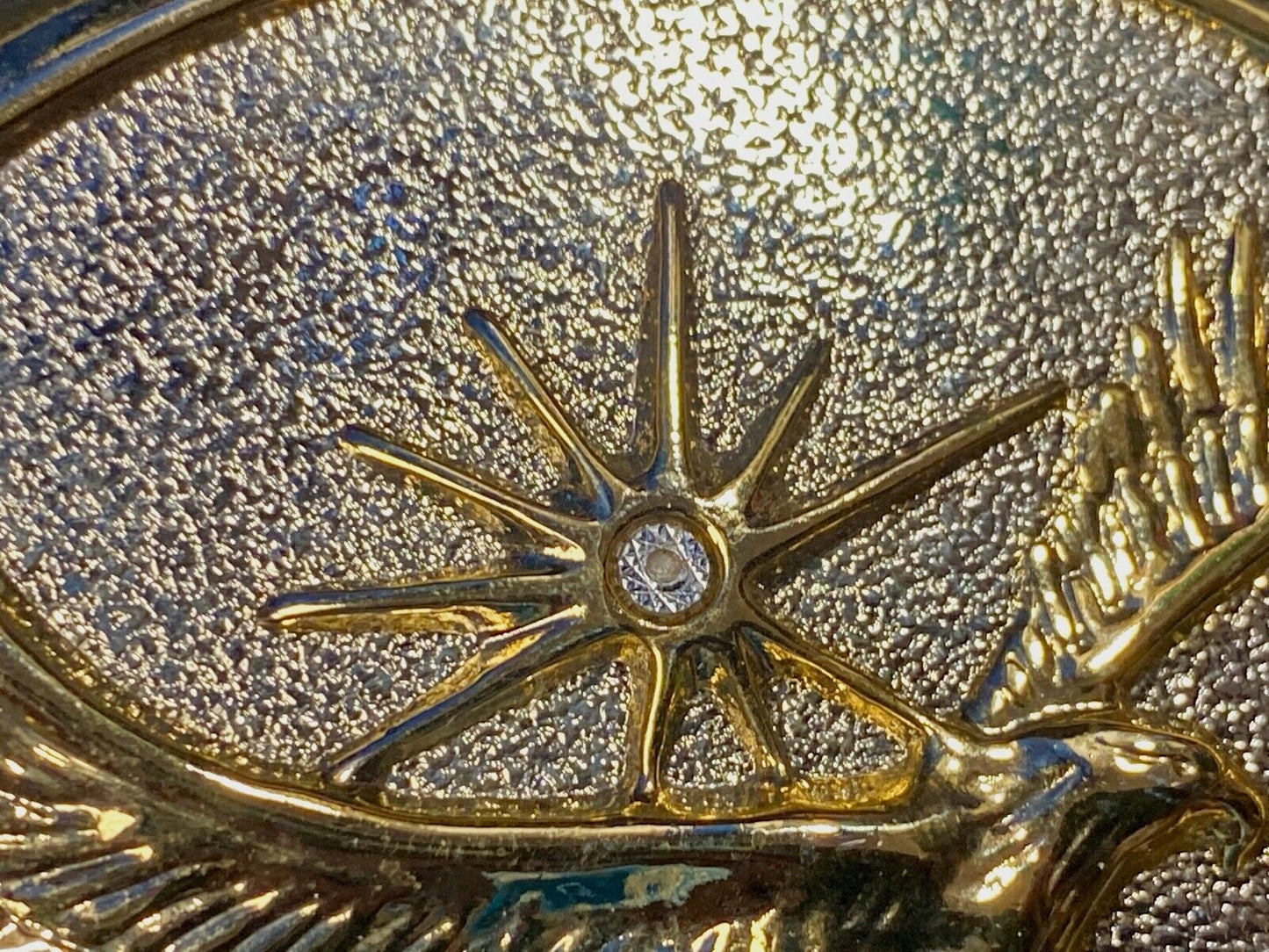 Vintage belt buckle, silver and gold tone flying eagle - Starburst!