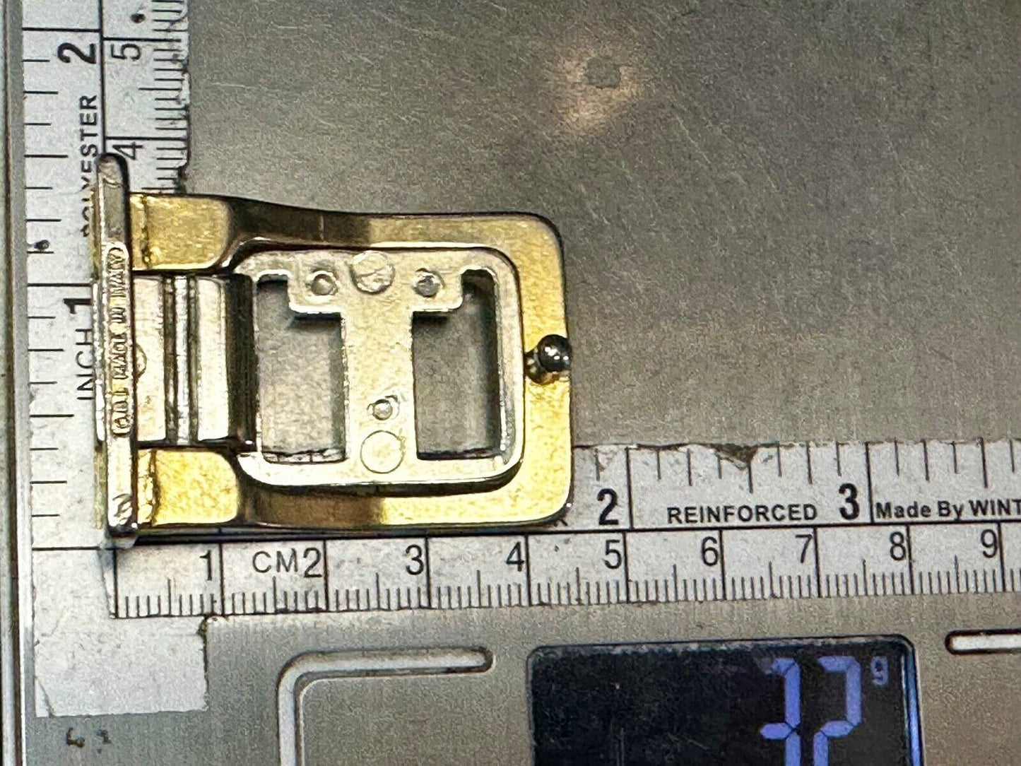T - Letter Initial Monogram Vintage two tone swing arm small belt buckle
