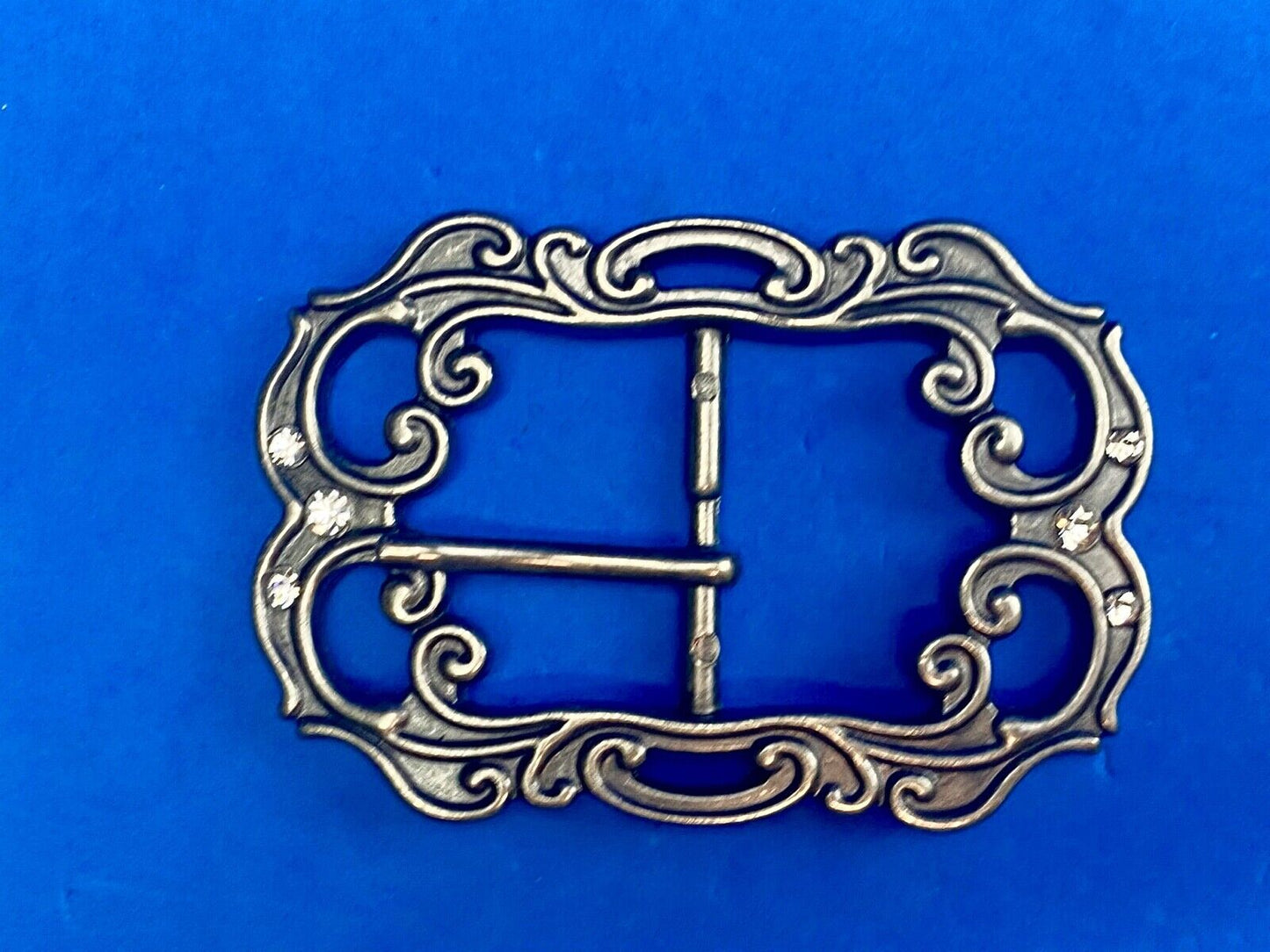 Beautiful simple silver color see through pattern women's belt buckle w/ accents