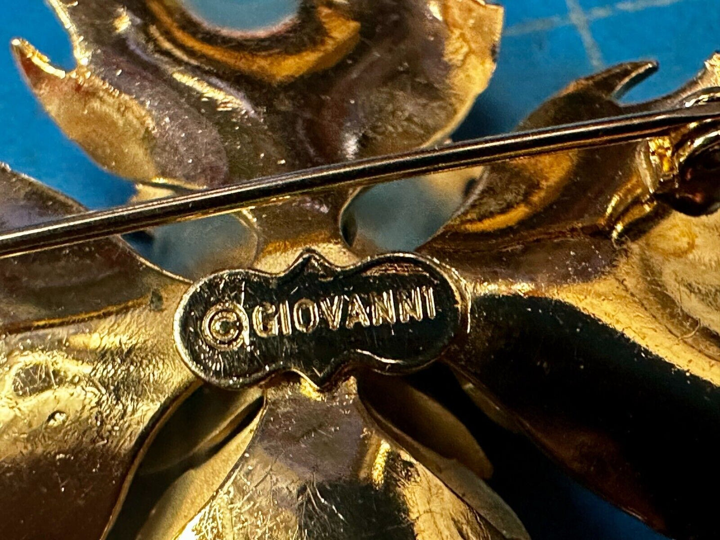 Beautiful Carnation Flower Cutout Gold Tone Brooch Pin Signed by Giovanni