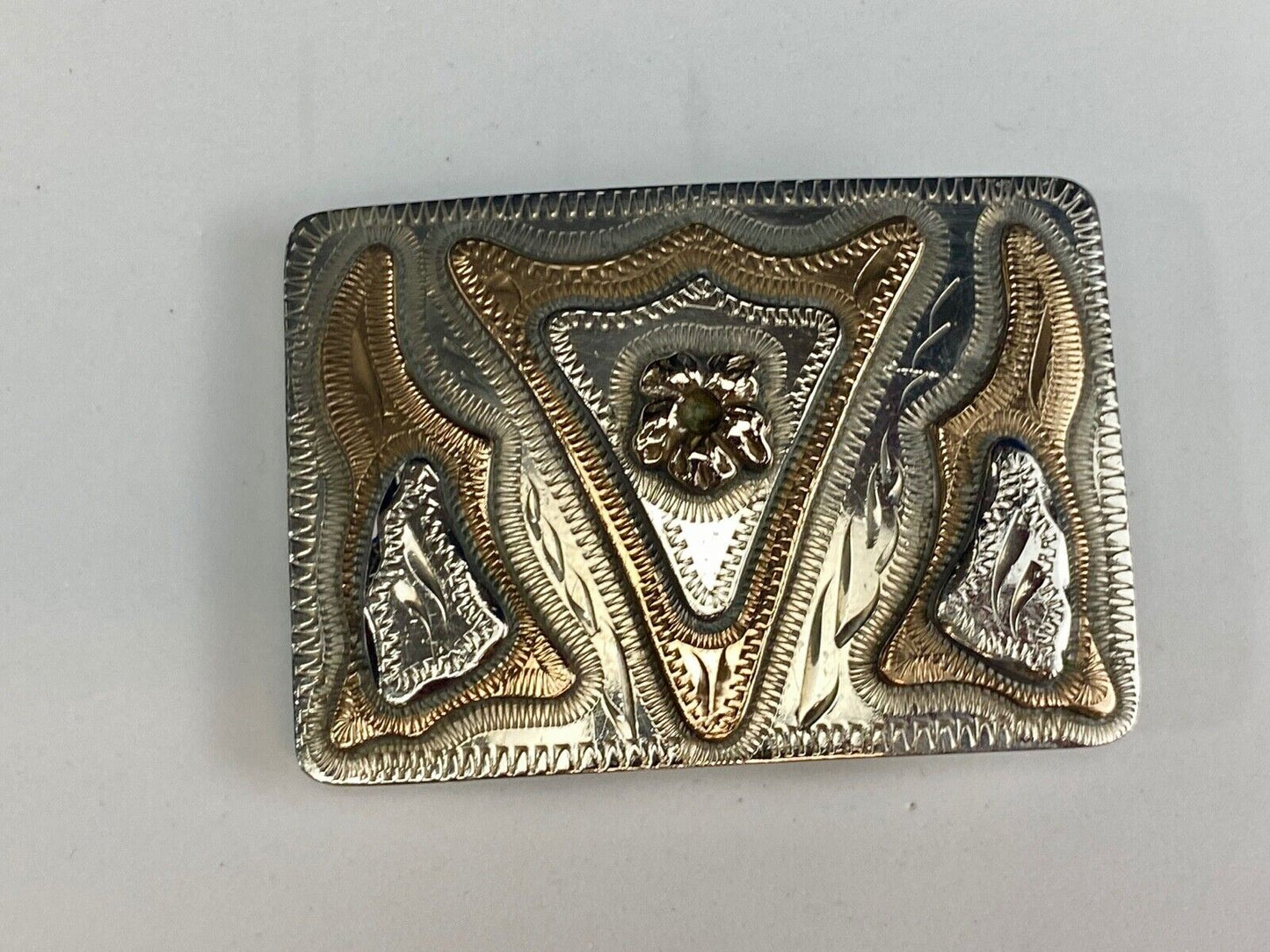 Unique Arrow Shaped Triangle quality mixed metal vintage belt buckle