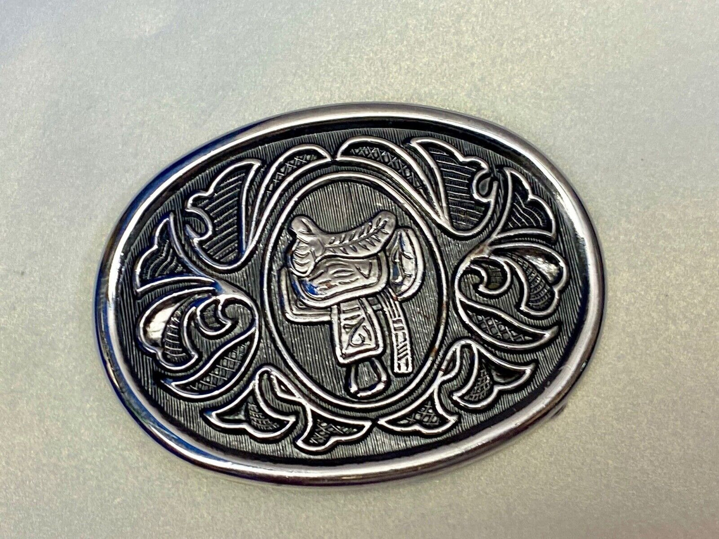 Vintage Avon Silver Tone Rodeo Cowboy Horse Saddle Western Belt Buckle (Q-2)