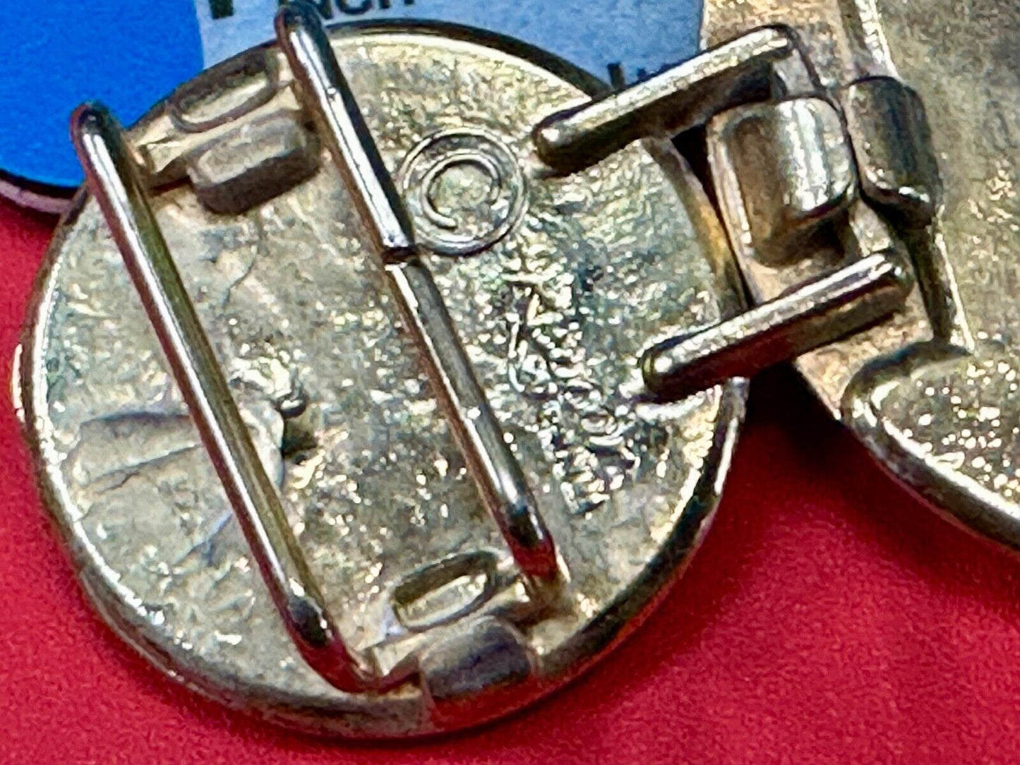 Vintage Circle Disc Theme Two-piece interlocking Three piece belt buckle