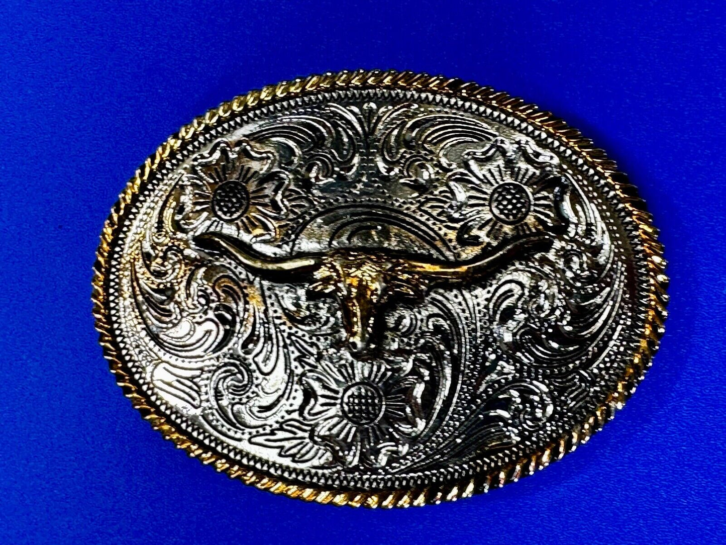 Texas Longhorn Steer Bull Ornate Two-Tone Vintage Oval Belt Buckle