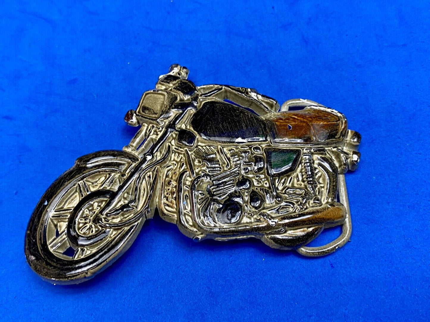 4" wide cut out Motorcycle shaped brown black & silver color belt buckle
