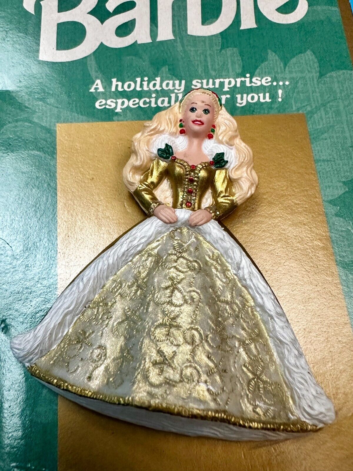 BARBIE DOLL HAPPY HOLIDAYS CHRISTMAS PIN BROOCH - HALLMARK 1996