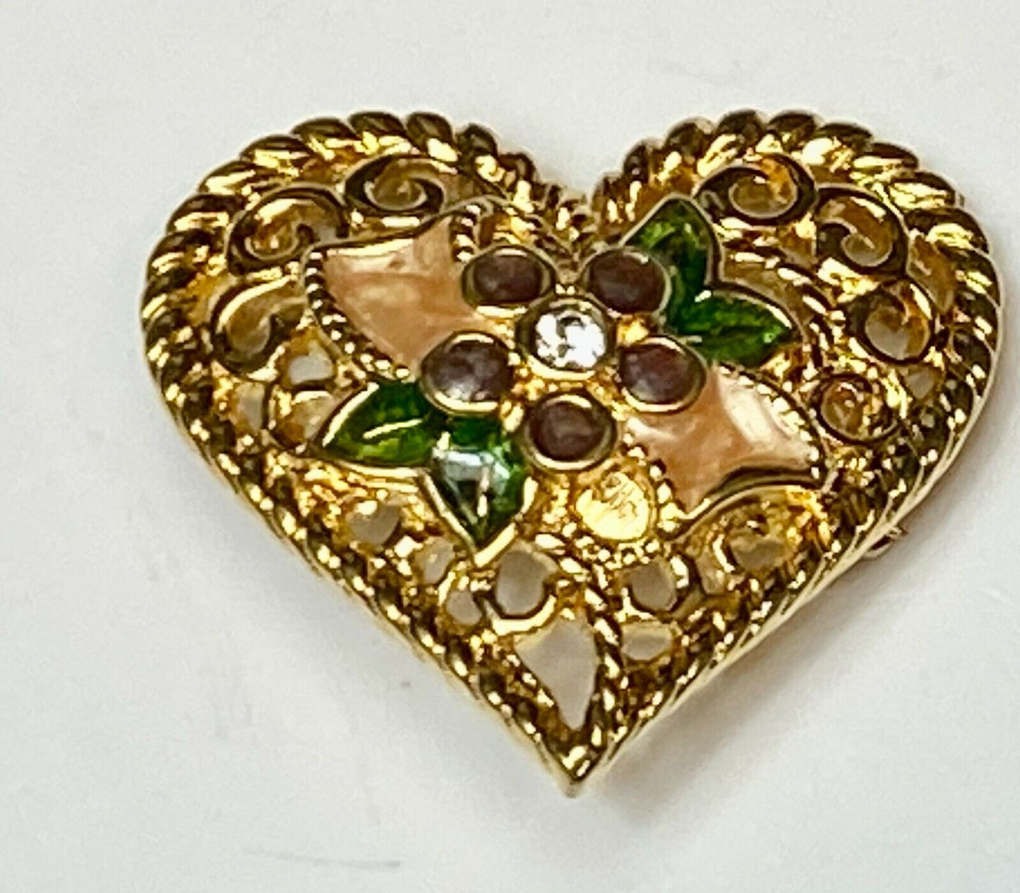 Beautiful I Love You heart-shaped see-through gold tone? 1" pin brooch