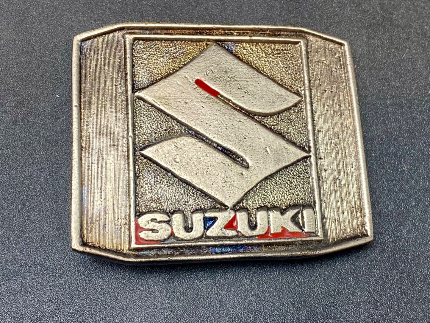 SUZUKI MOTORCYCLE COMMEMORATIVE METAL BELT BUCKLE