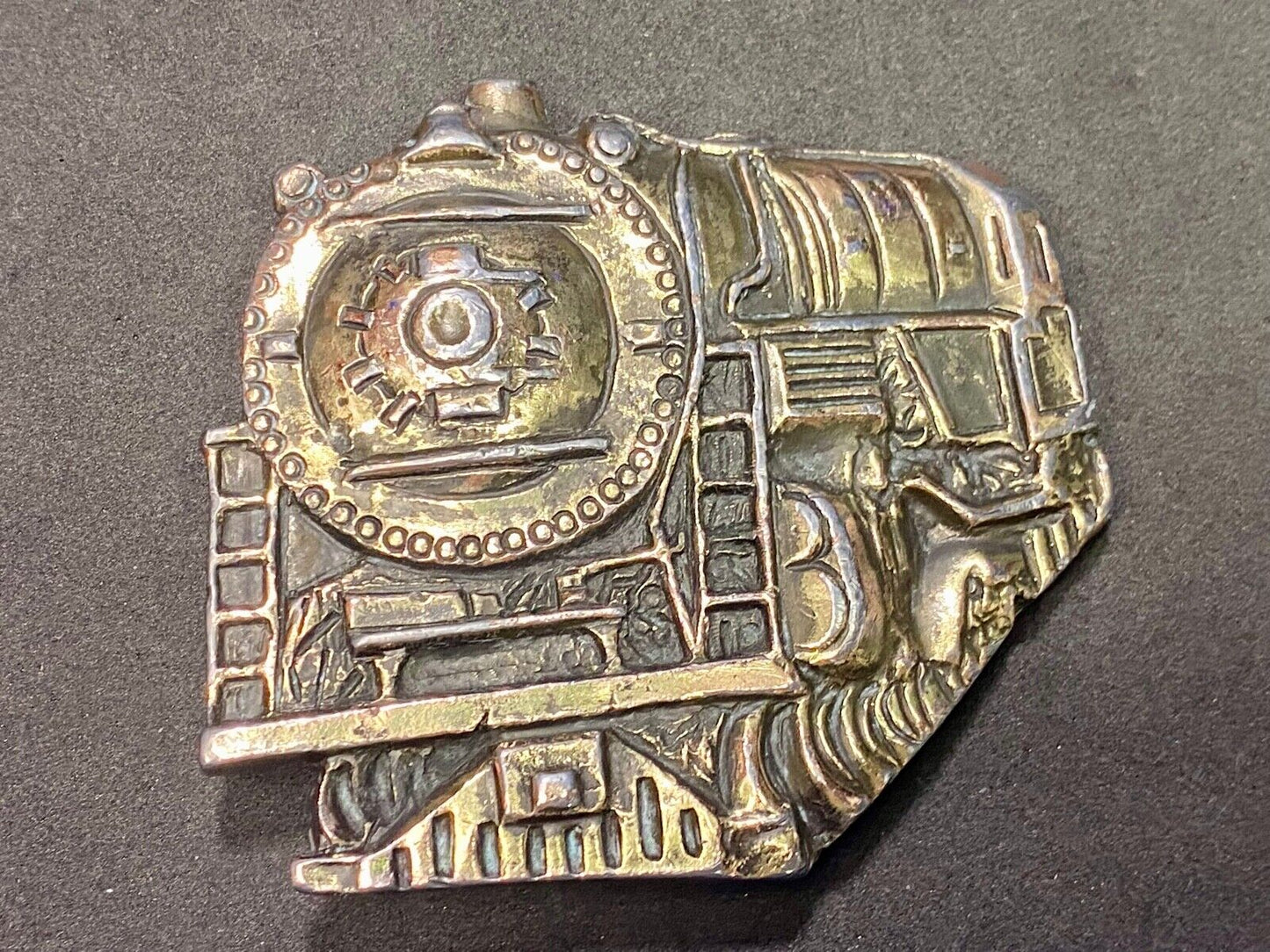Vintage 1976 Train Locomotive Steam Engine Cut Out Brass Tone Belt Buckle