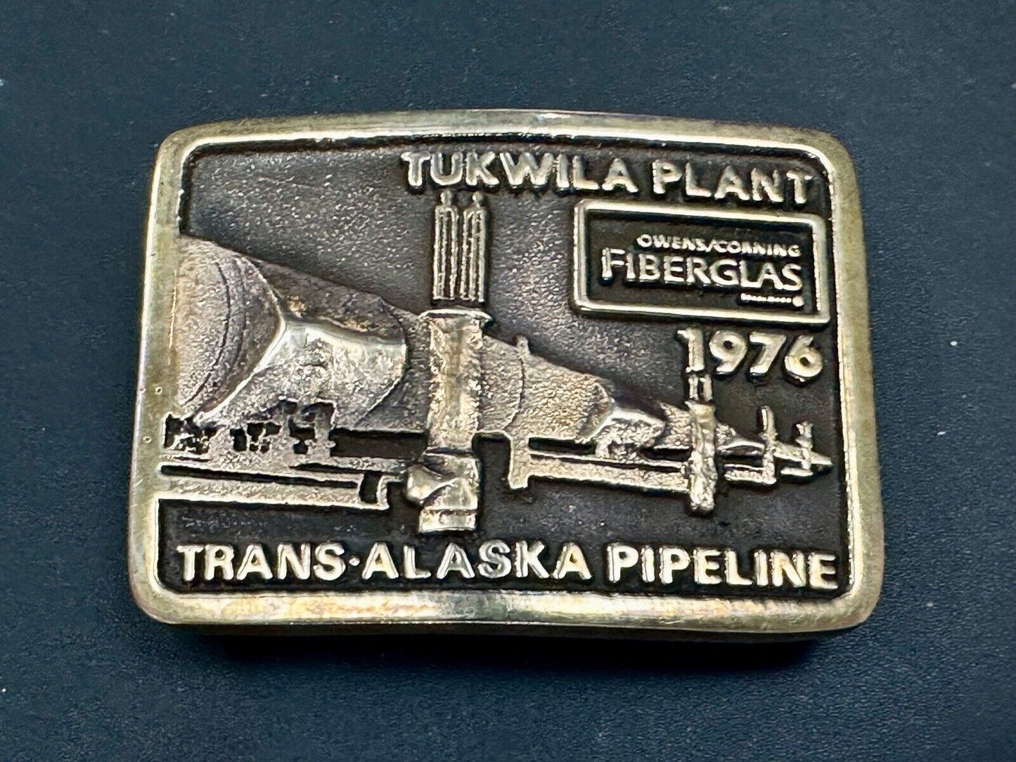 Trans Alaska Oil Pipeline Tukwila Plant Owens Corning Fiberglass belt buckle