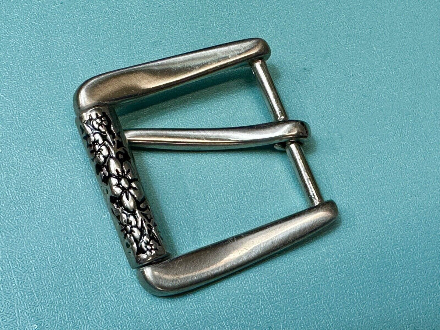 unique rolling end flower theme silver tone replacement belt buckle