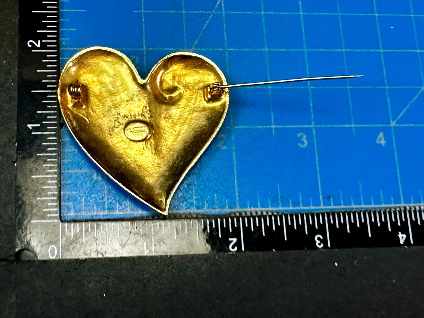Textured Heart Rhinestones Pearl Brooch by Venue USA - Pin Missing Rhinestone