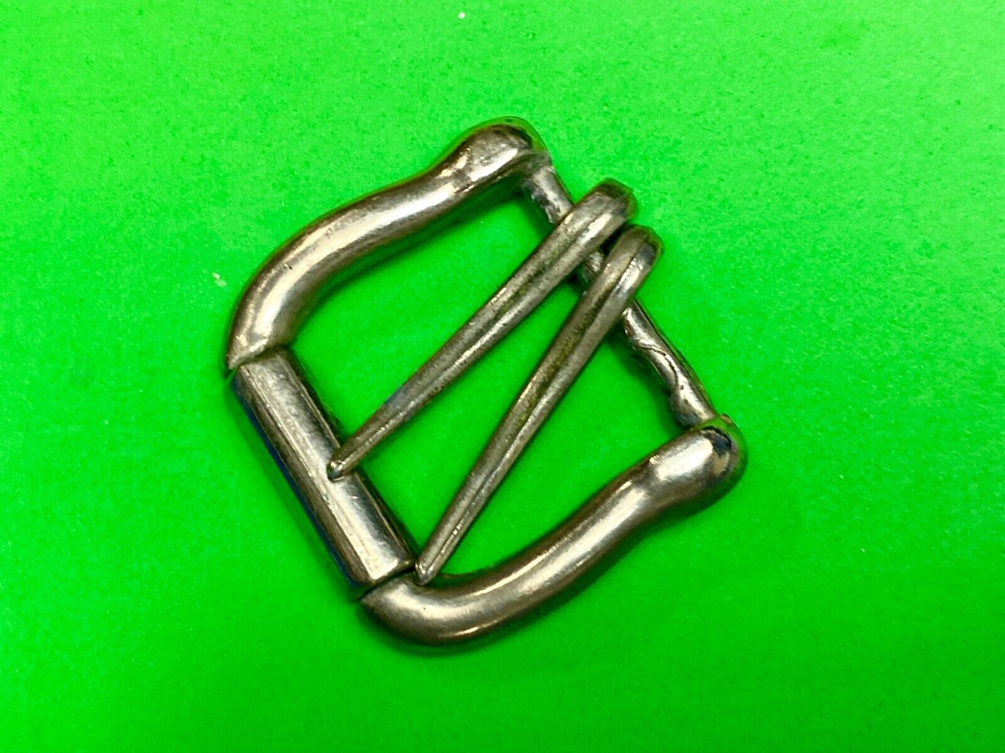 Vintage dual arm silver toned belt buckle stamped pantera 1610