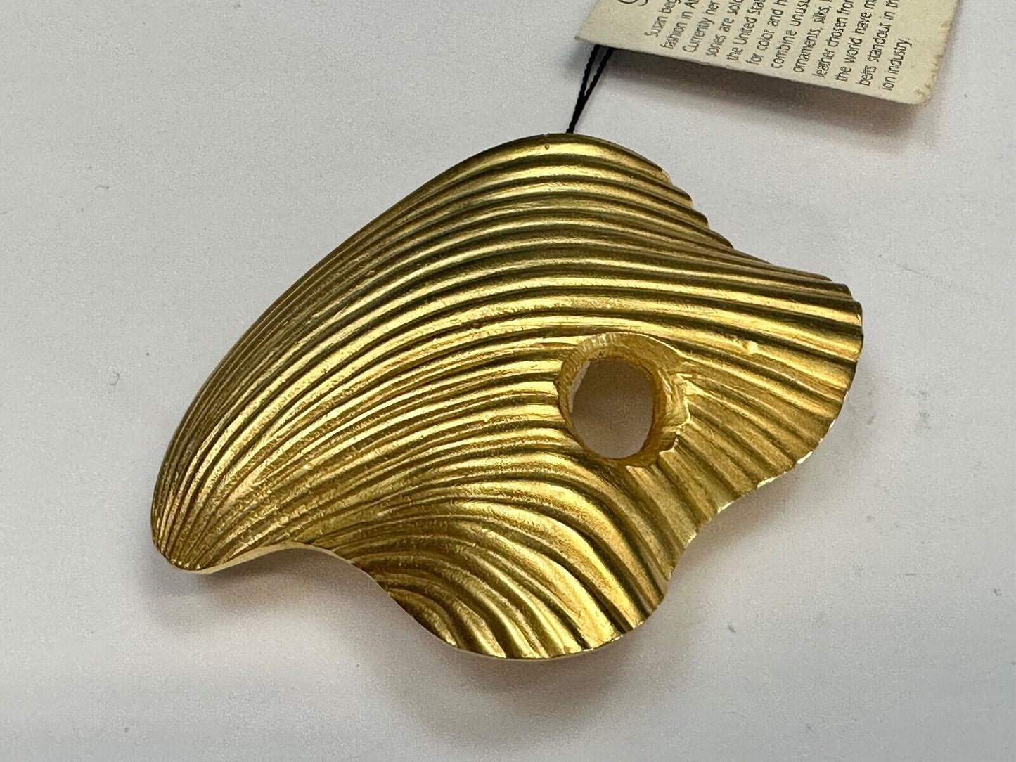 Susan Maddox gold tone abstract style NOS belt buckle