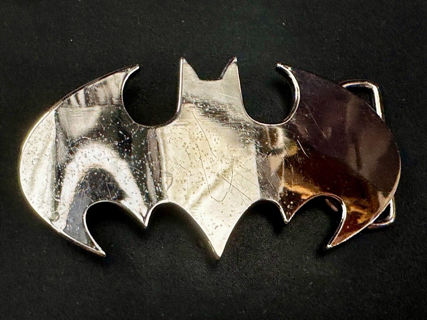 Batman Bat Wing Classic Logo Cutout Silver Color Reflective Cpga Belt Buckle