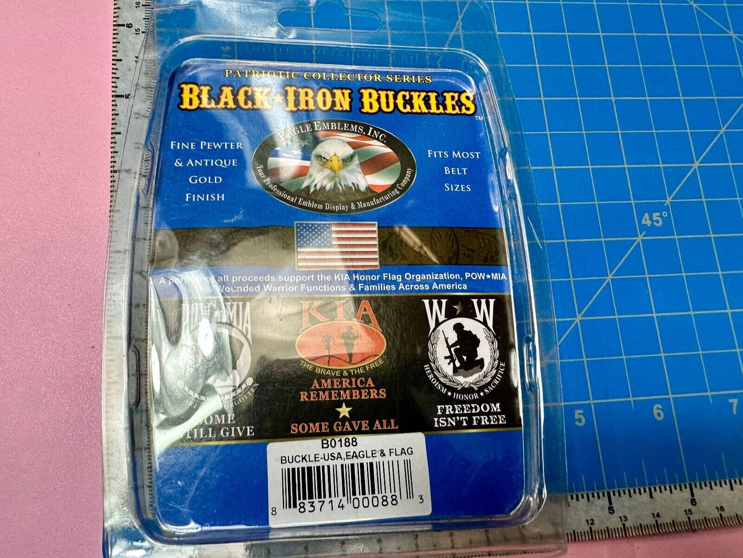 US VETERANS MEMORIAL SOME GAVE ALL AMERICAN FLAG EAGLE BELT BUCKLE (EE B0188)