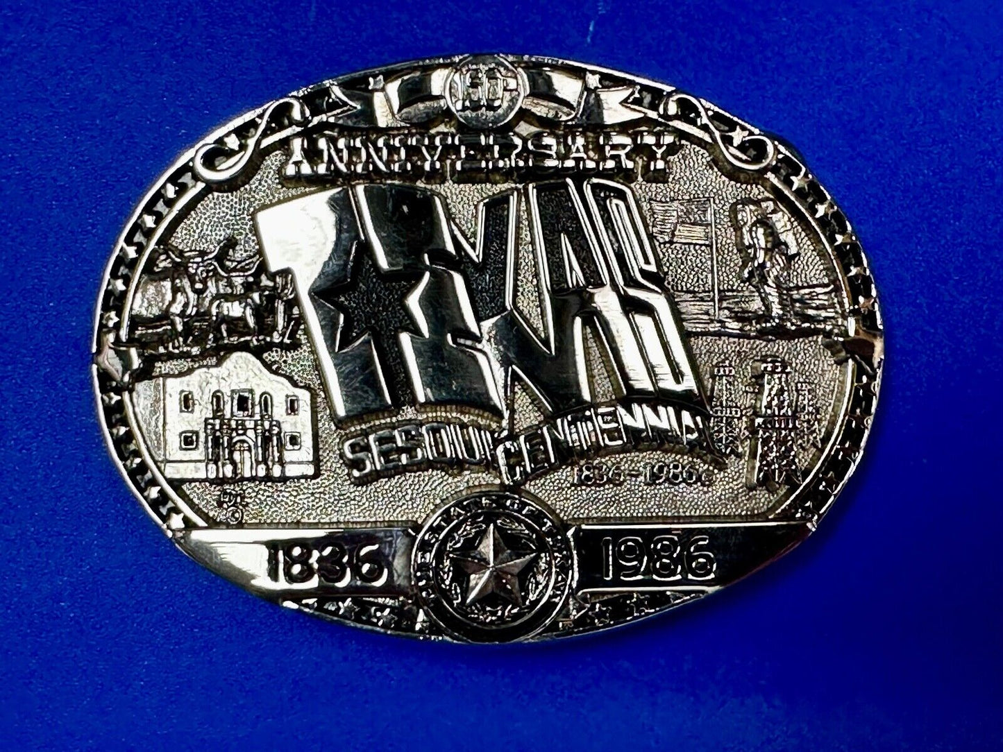 Texas Official 1986 Sesquicentennial ADM Belt Buckle - Oil rig, Alamo Lone Star