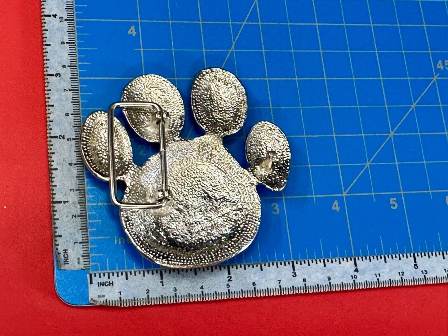 Bear Paw Print Silver Tone rhinestone covered belt buckle