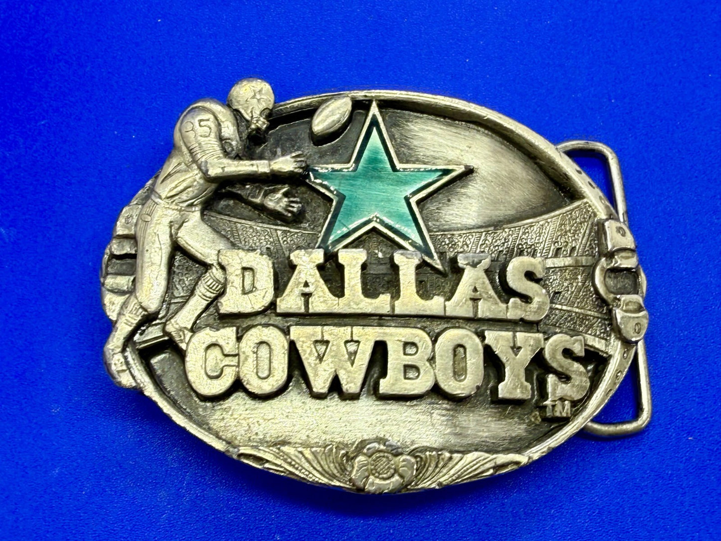The Dallas Cowboys American Football Team Sports Fan Siskiyou Vtg. Belt Buckle