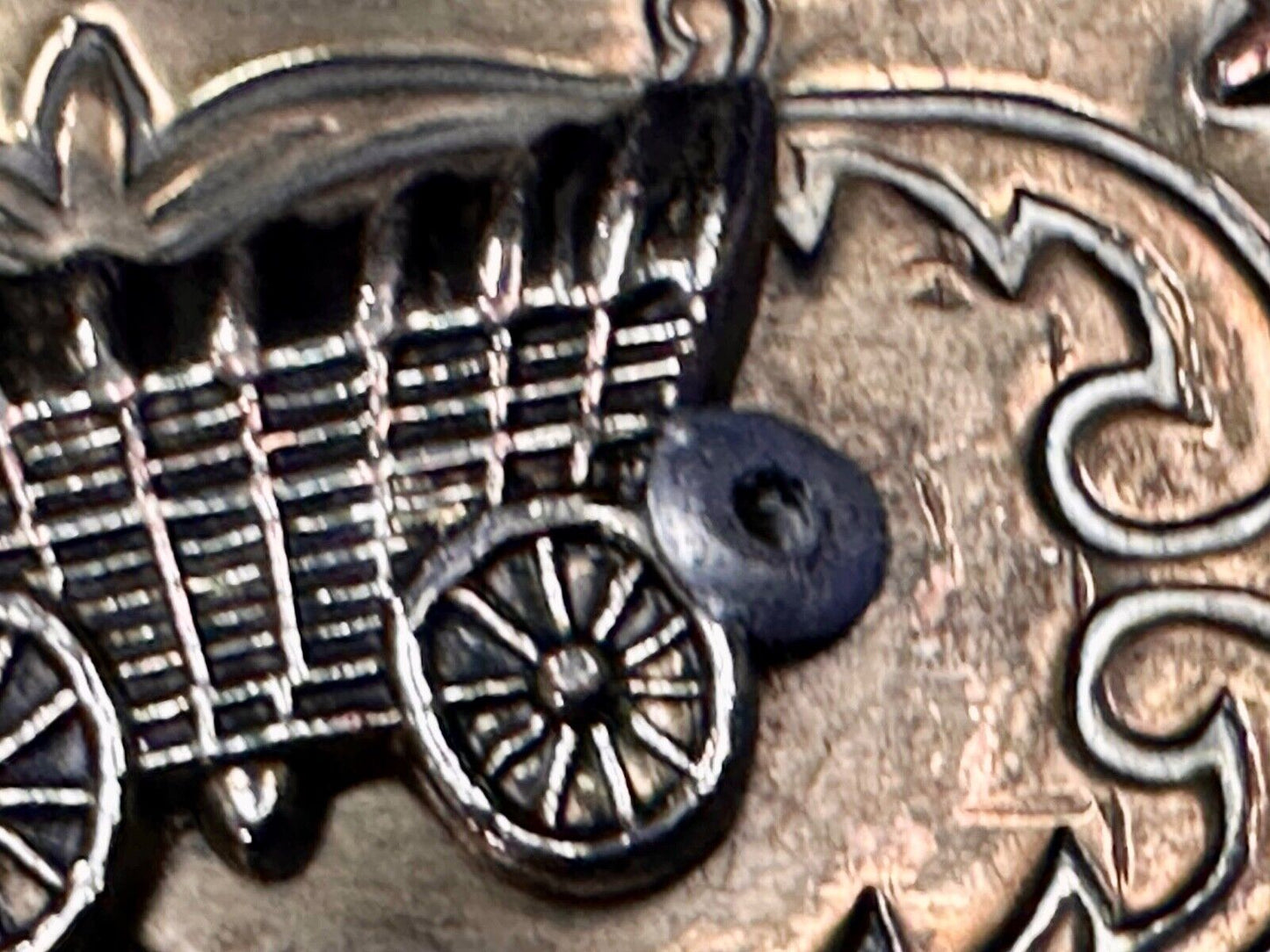 Vintage Covered Wagon Ornate belt buckle to restore