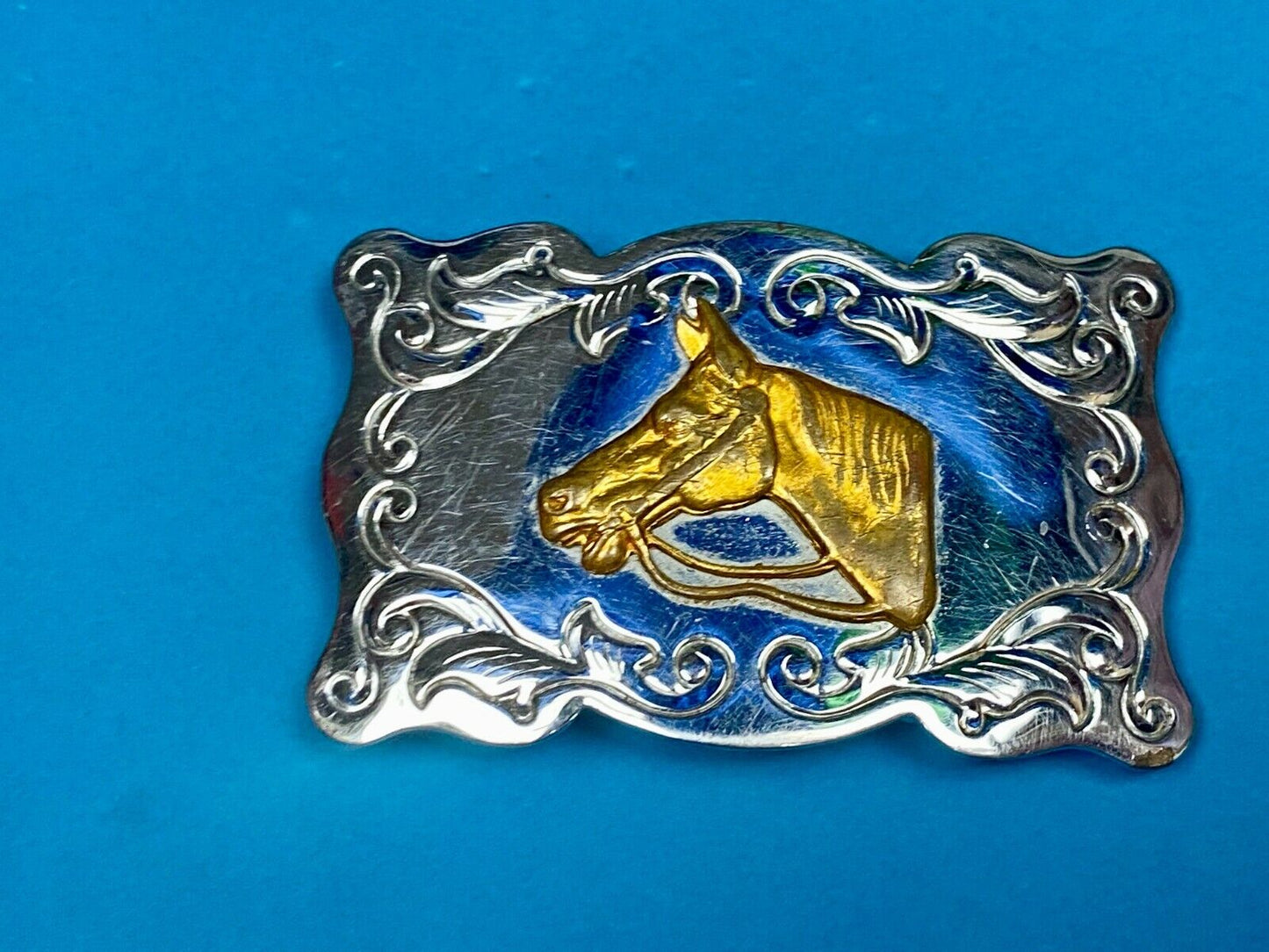 Two Tone Ornate Boarder Horse Head Western Rodeo Cowgirl Cowboys Belt Buckle