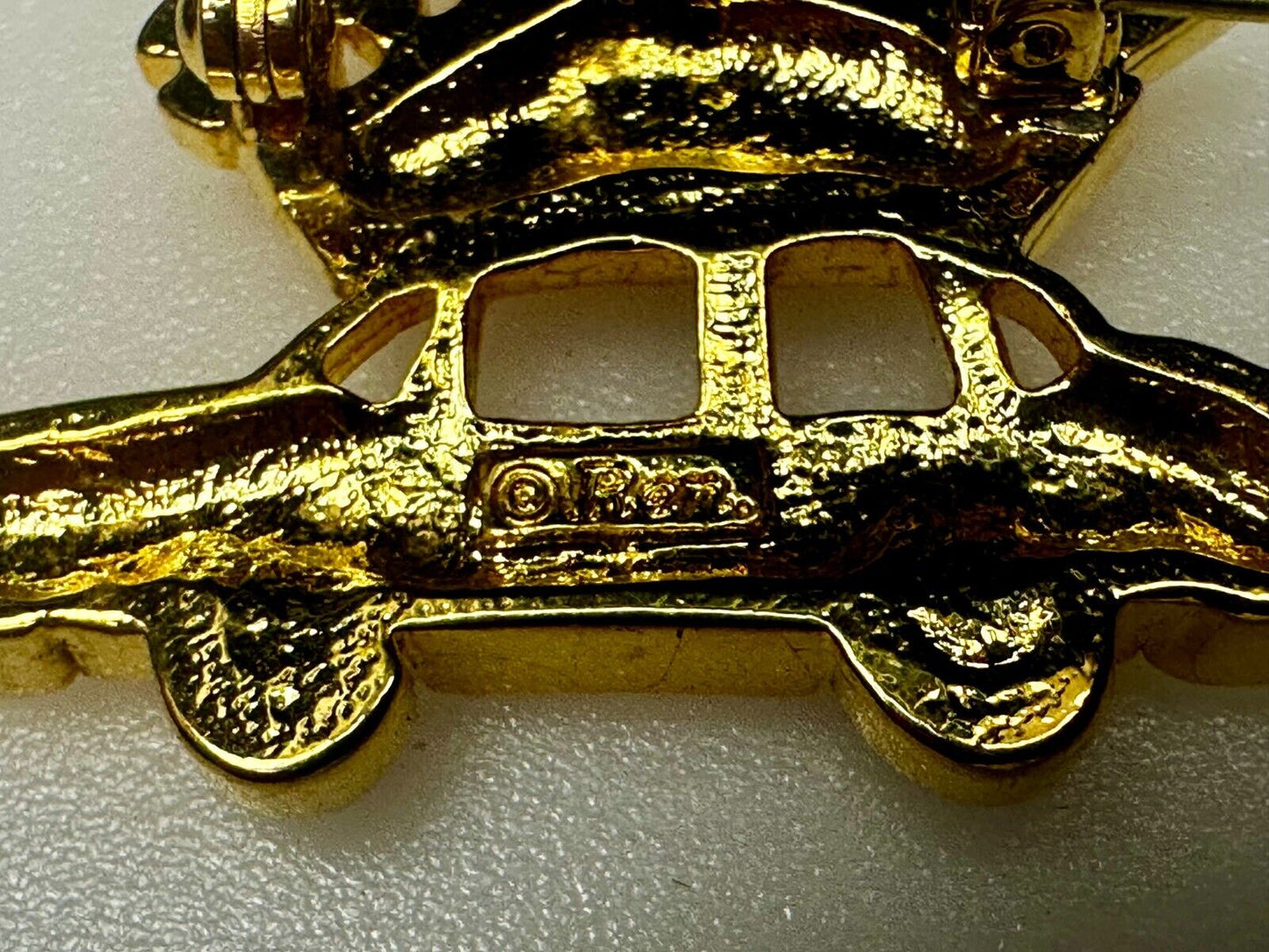 Traveling Nurses in Car Medical EMT Vintage Gold Tone Brooch / Pin by Ren