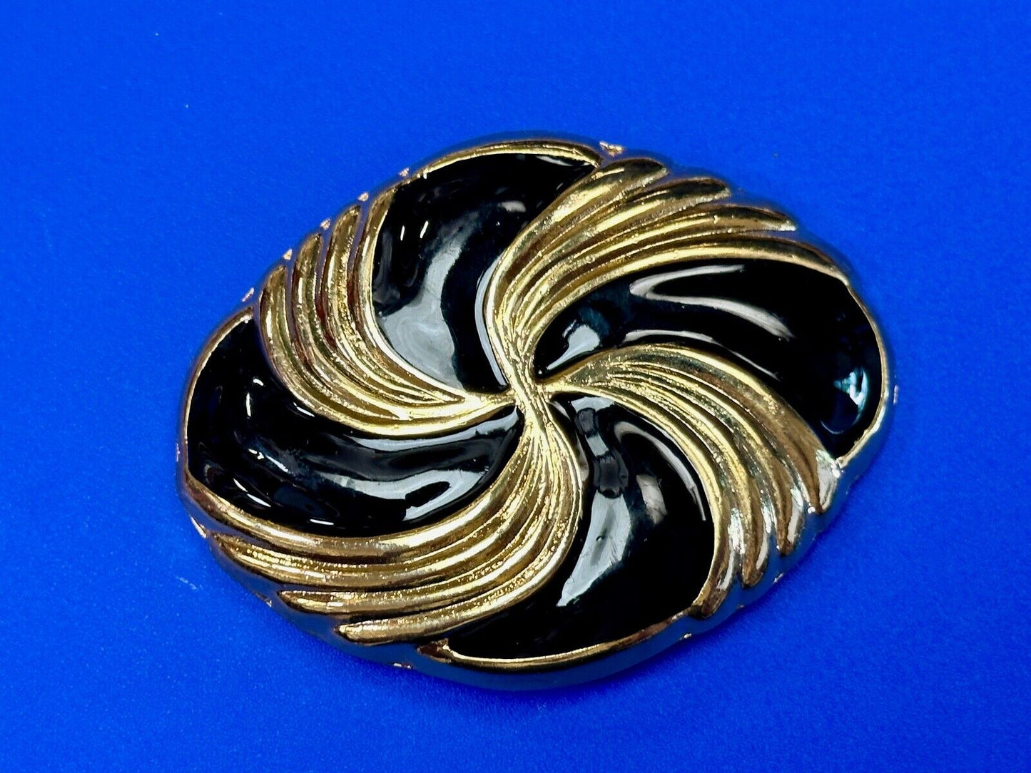 Vintage Day Lor Designer Signed Sash belt buckle Retro Scarf Slide