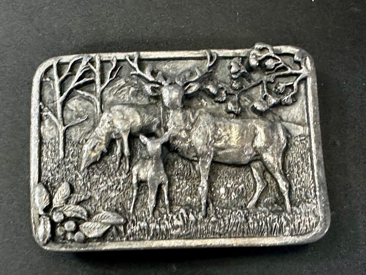 The Elk Deer Family Vintage Wapiti 1982 Wildlife Pewter Belt Buckle by Siskiyou